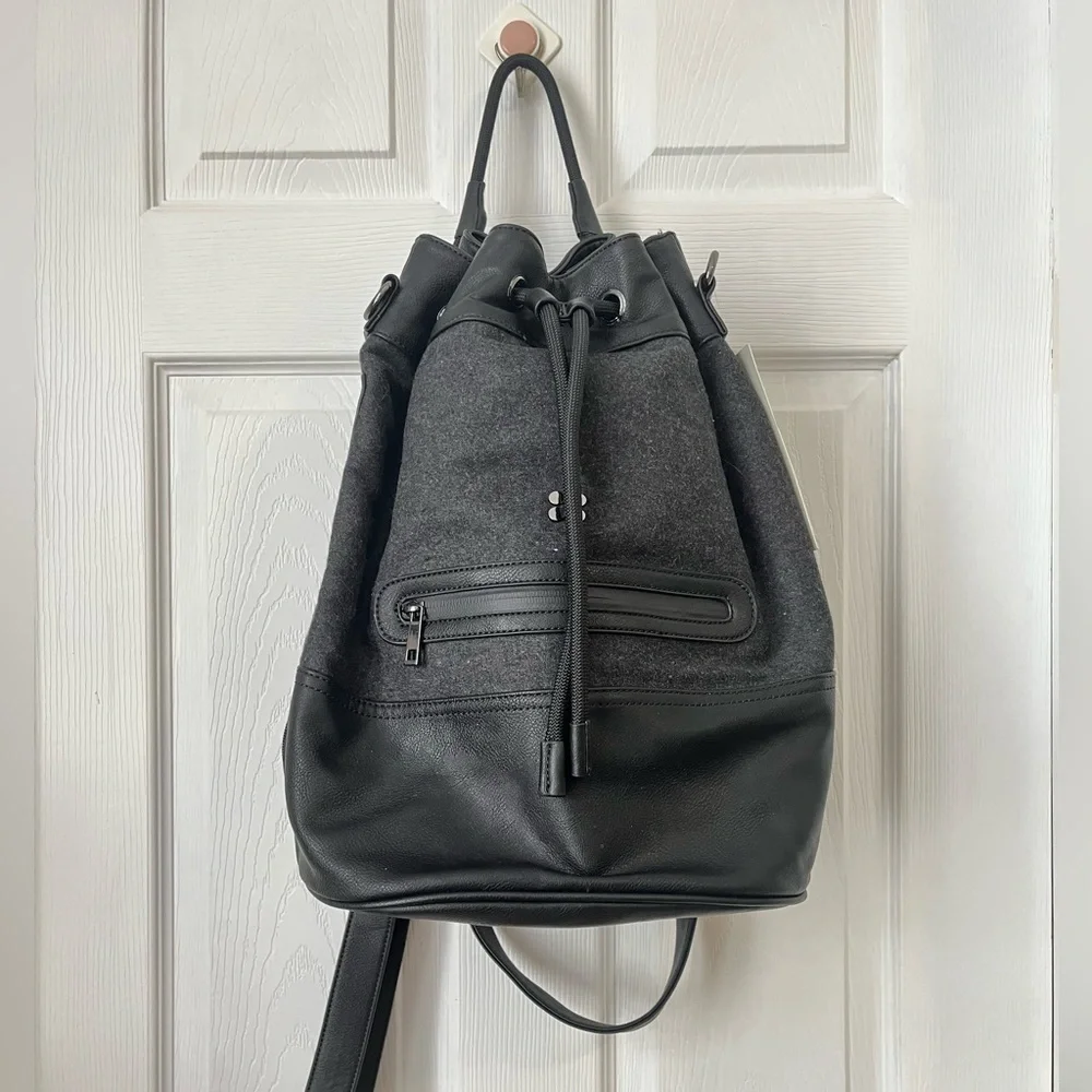 Sweaty Betty Black Luxe Bucket Drawstring Backpack